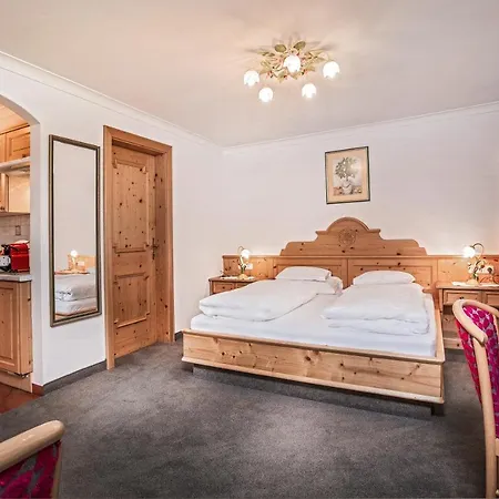 Sport Steger * Σάαλμπαχ-Χίντεργκλεμ