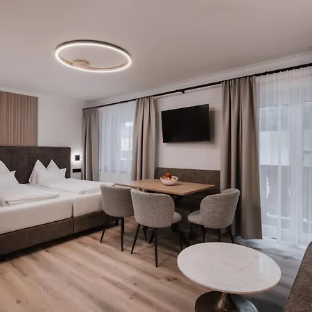 Apartment Sport Steger *